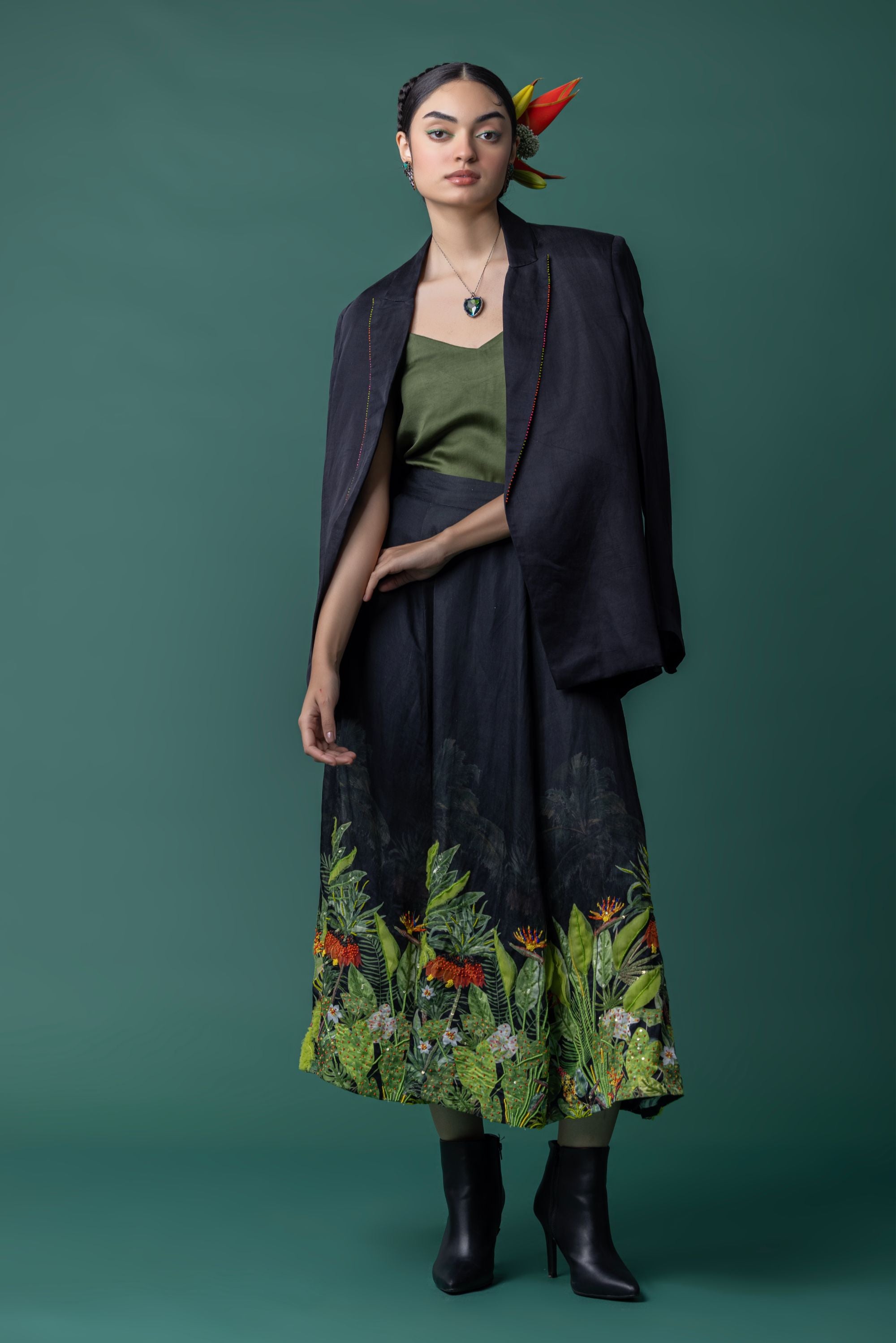 Sructured blazer with multi-coloured beaded lapels