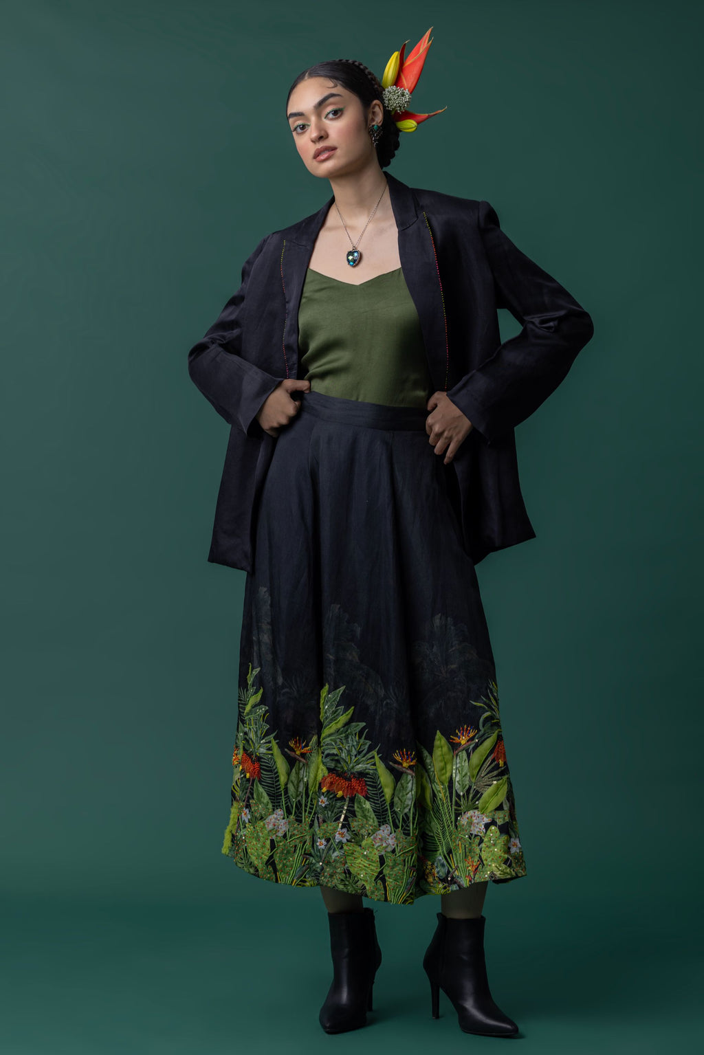 Sructured blazer with multi-coloured beaded lapels
