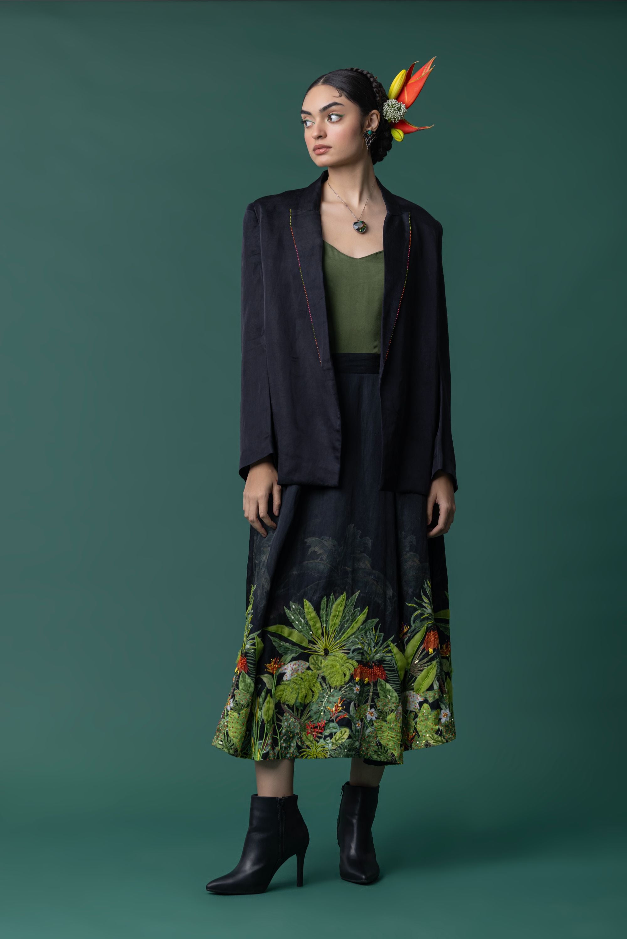 Sructured blazer with multi-coloured beaded lapels
