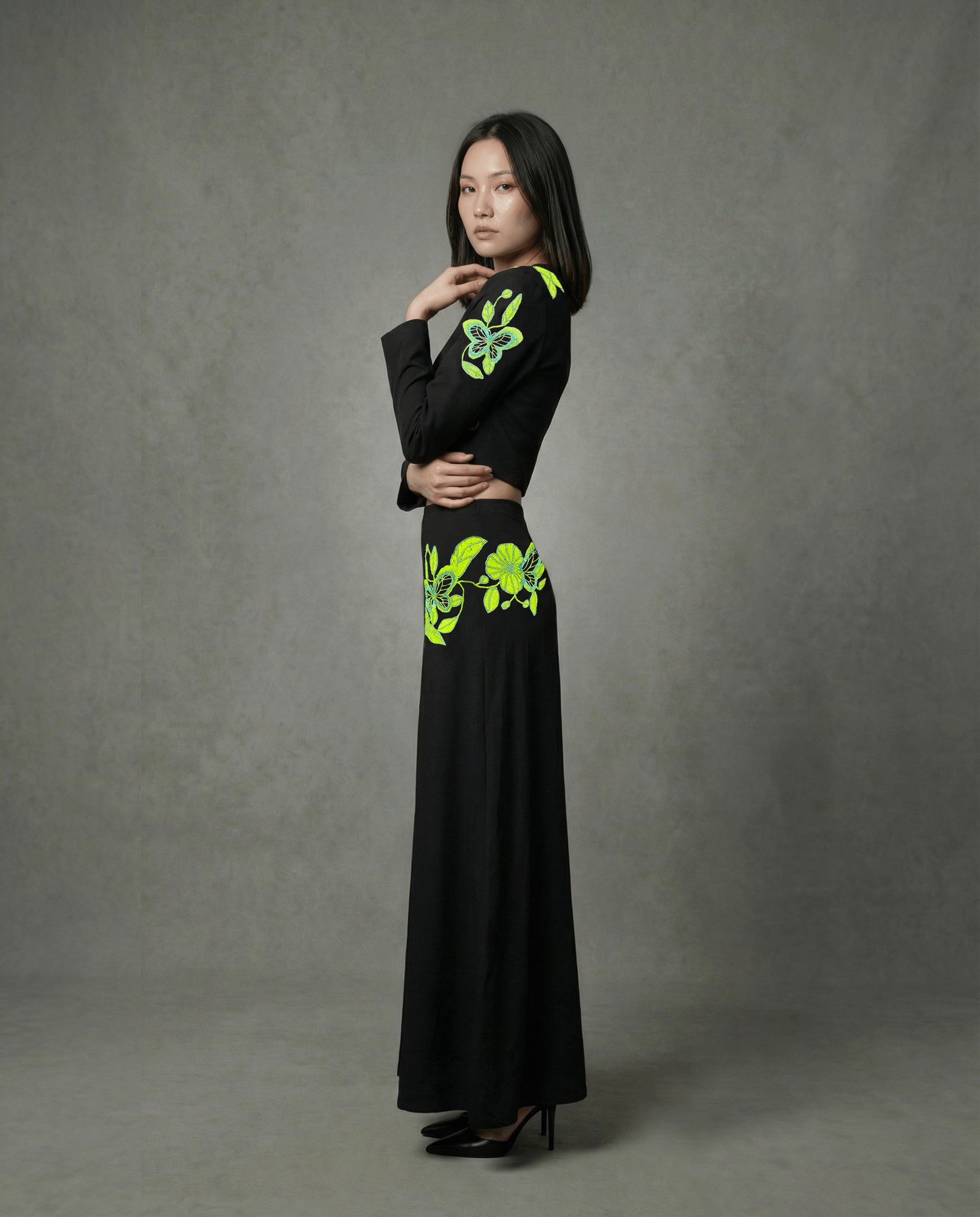 Skirt with butterfly embroidery
